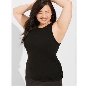 Torrid Active Brand Women's size 3 Black Ruched Sleeveless Athletic Tank Top